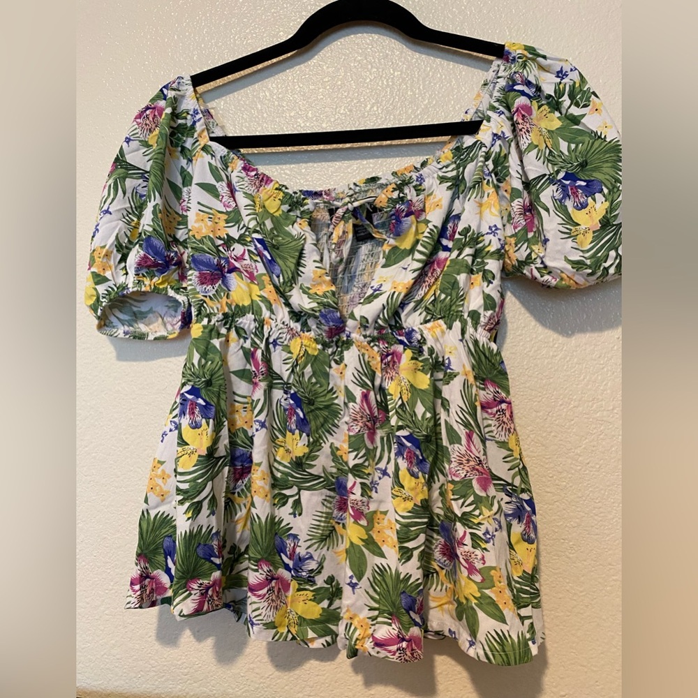IKY & Me Floral Puff Sleeve Top - Multicolor Size S